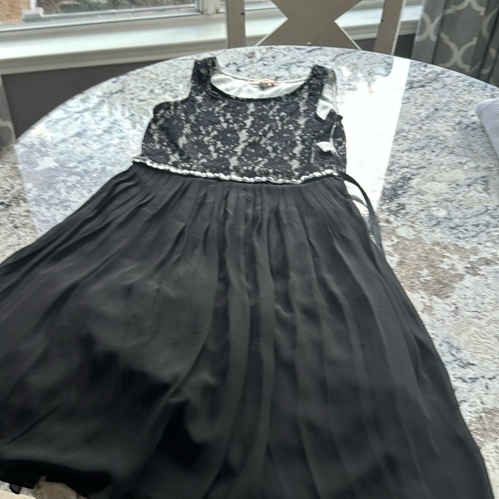 Black Speechless kids dress